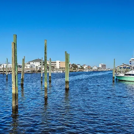 Breezy Beach Retreat With 180-Degree Ocean Views! Appartement